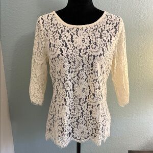 Willi Smith Cream Lace Blouse
